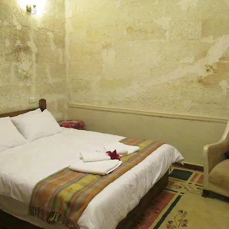 Alexander Cave House Konukevi *