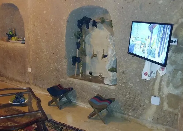 Alexander Cave House Pensión